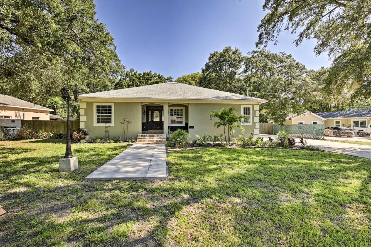 Tampa Oasis With Pool About 7 Mi To Busch Gardens! Βίλα Εξωτερικό φωτογραφία