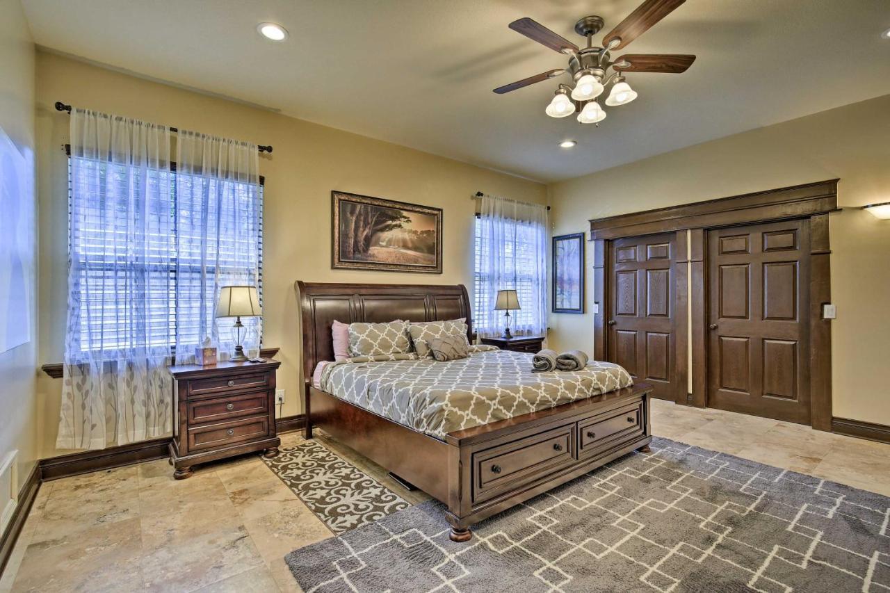 Tampa Oasis With Pool About 7 Mi To Busch Gardens! Βίλα Εξωτερικό φωτογραφία
